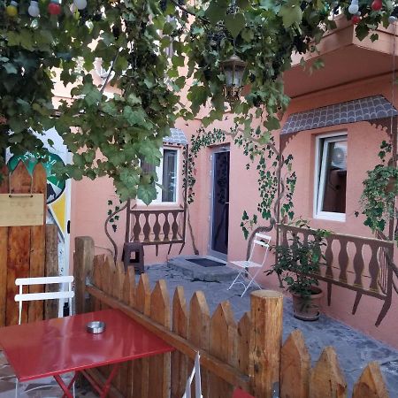 Guest House Zemeli Тбілісі Екстер'єр фото