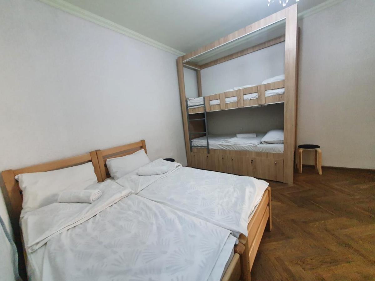 Guest House Zemeli Тбілісі Екстер'єр фото