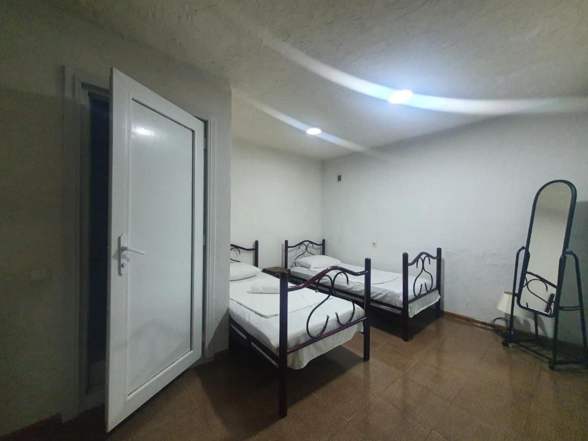 Guest House Zemeli Тбілісі Екстер'єр фото