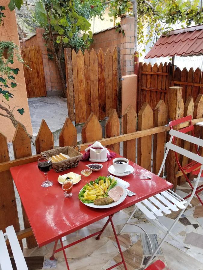 Guest House Zemeli Тбілісі Екстер'єр фото