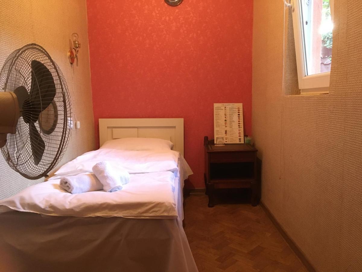 Guest House Zemeli Тбілісі Екстер'єр фото
